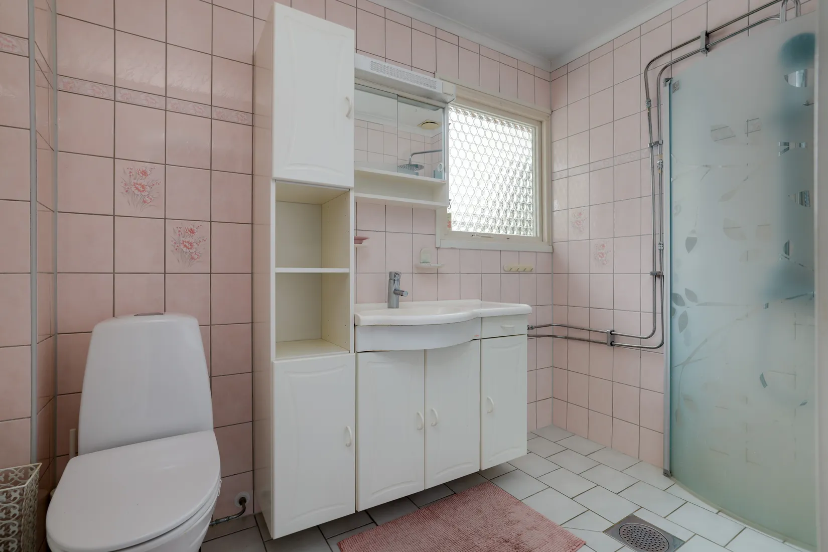 Villa, Solbergavägen 15, Vintrosa, Örebro