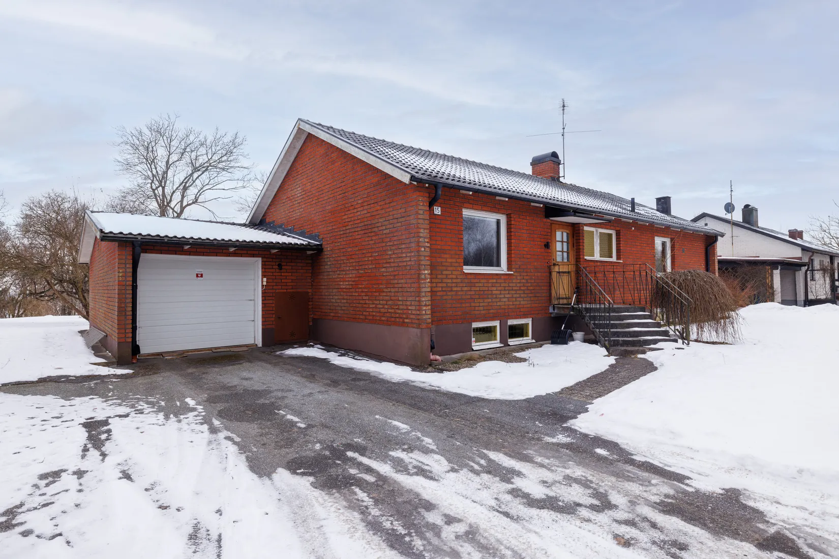 Villa, Solbergavägen 15, Vintrosa, Örebro