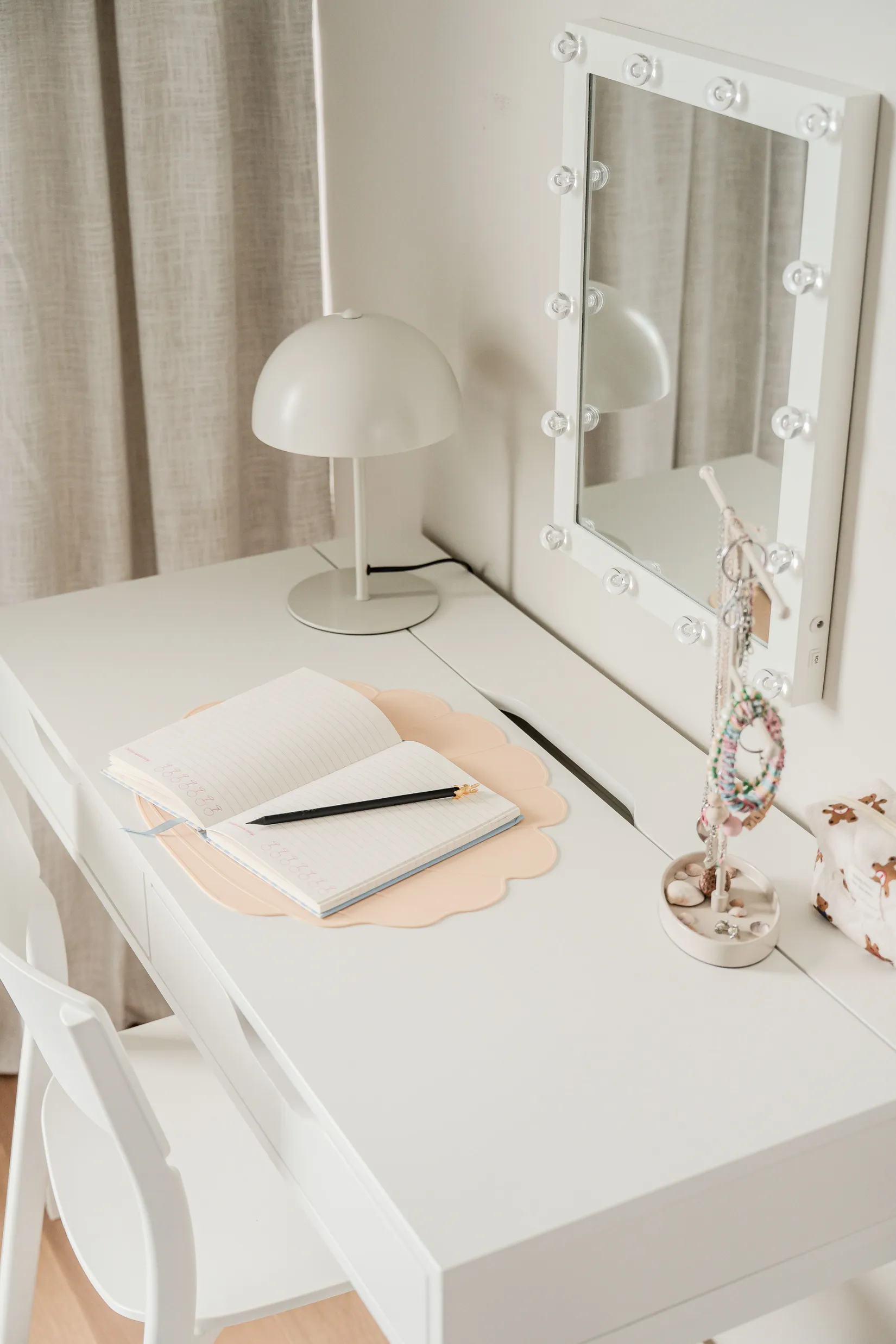 Bostadsrätt, Villa, Böljemolnsvägen 6, Fullerö, Uppsala