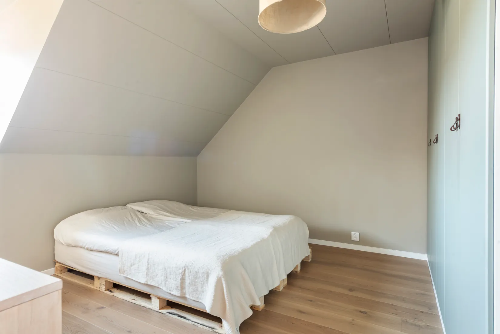 Radhus, Meijerfeldts väg 33, Näsbypark, Täby