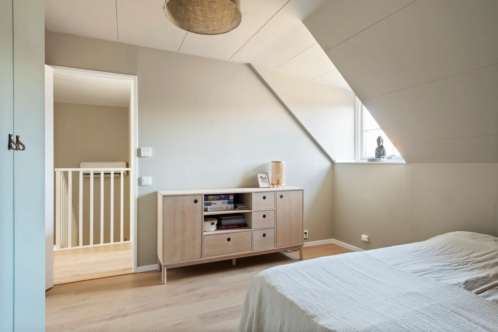 Radhus, Meijerfeldts väg 33, Näsbypark, Täby