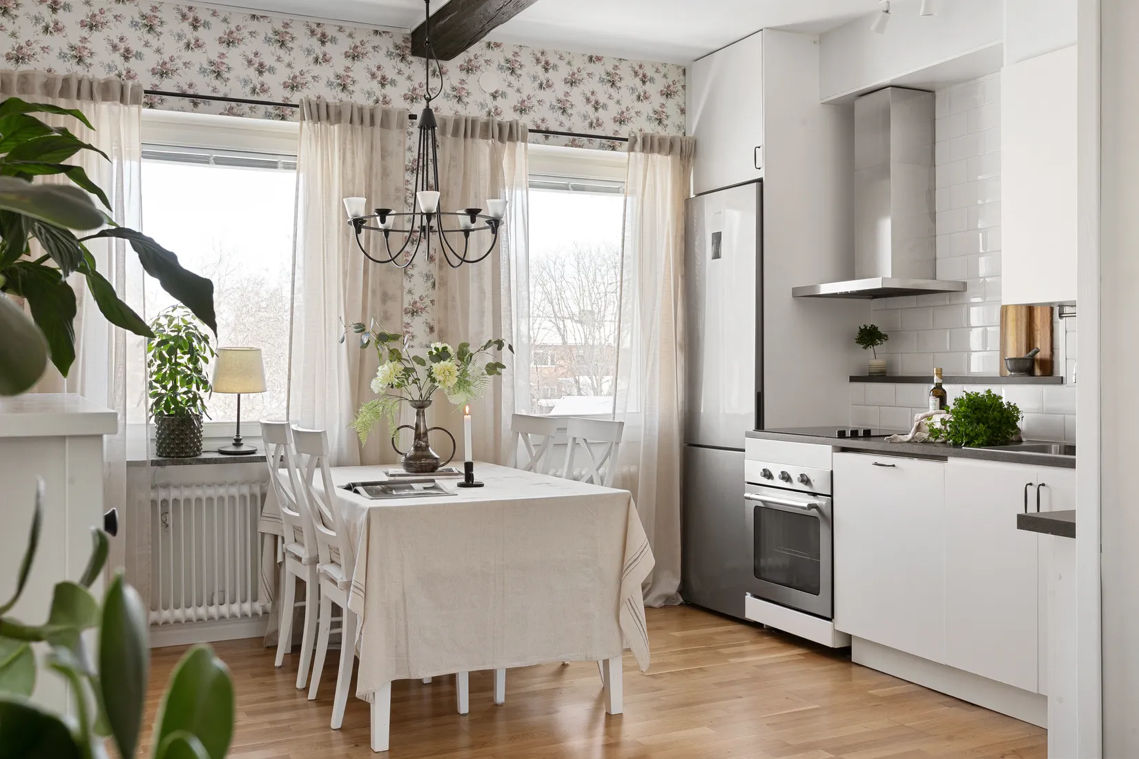 Bostadsrätt, Fredriksdalsvägen 4A, Villastaden, Gävle