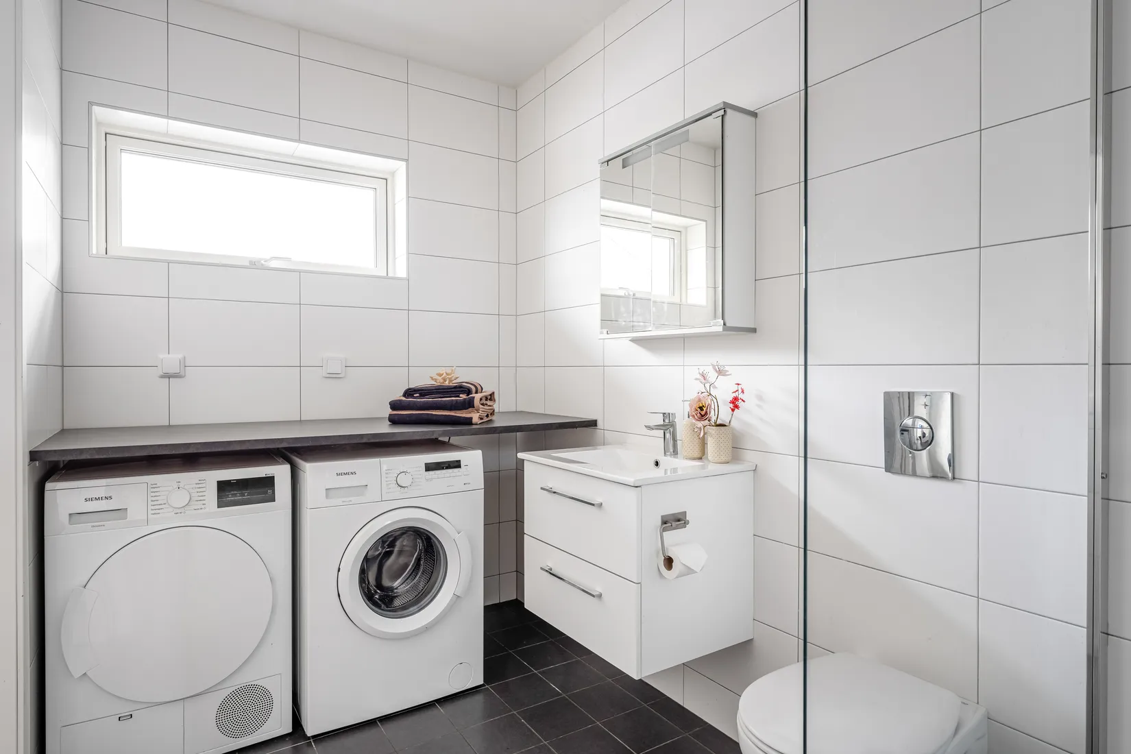 Bostadsrätt, Radhus, Almvägen 29E, Helenelund, Sollentuna