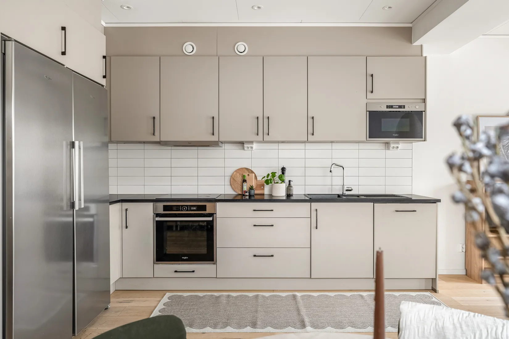 Bostadsrätt, Radhus, Almvägen 29E, Helenelund, Sollentuna