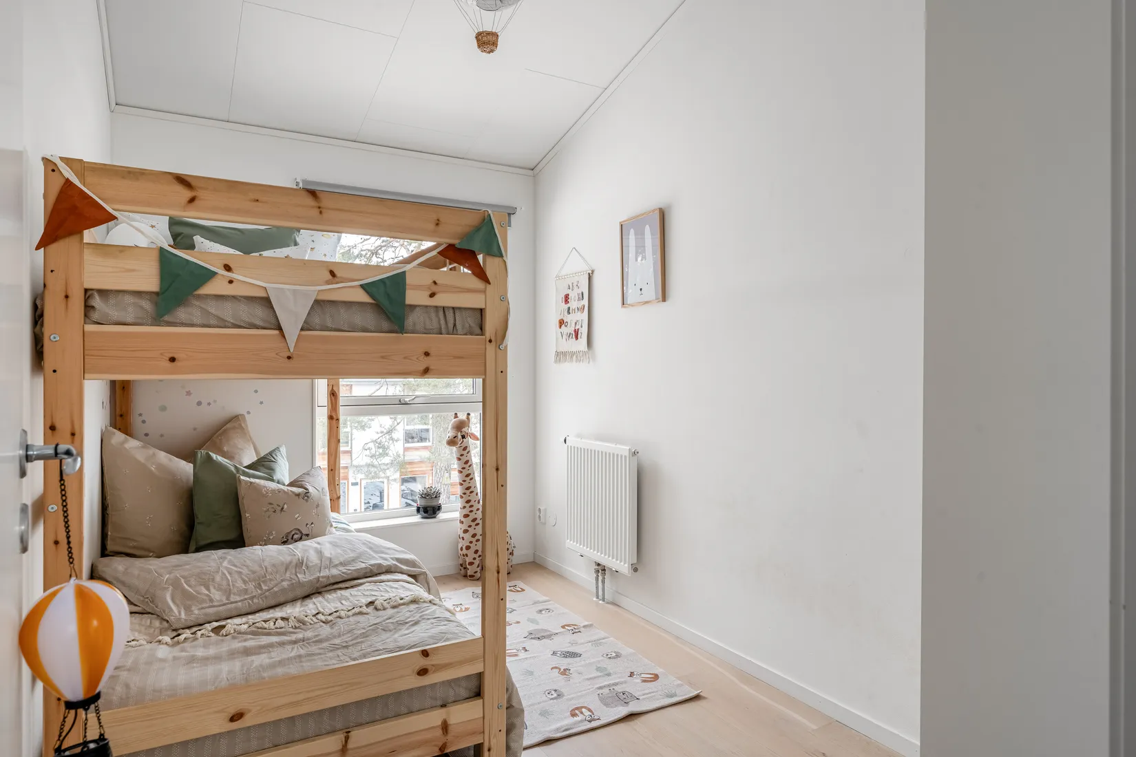 Bostadsrätt, Radhus, Almvägen 29E, Helenelund, Sollentuna