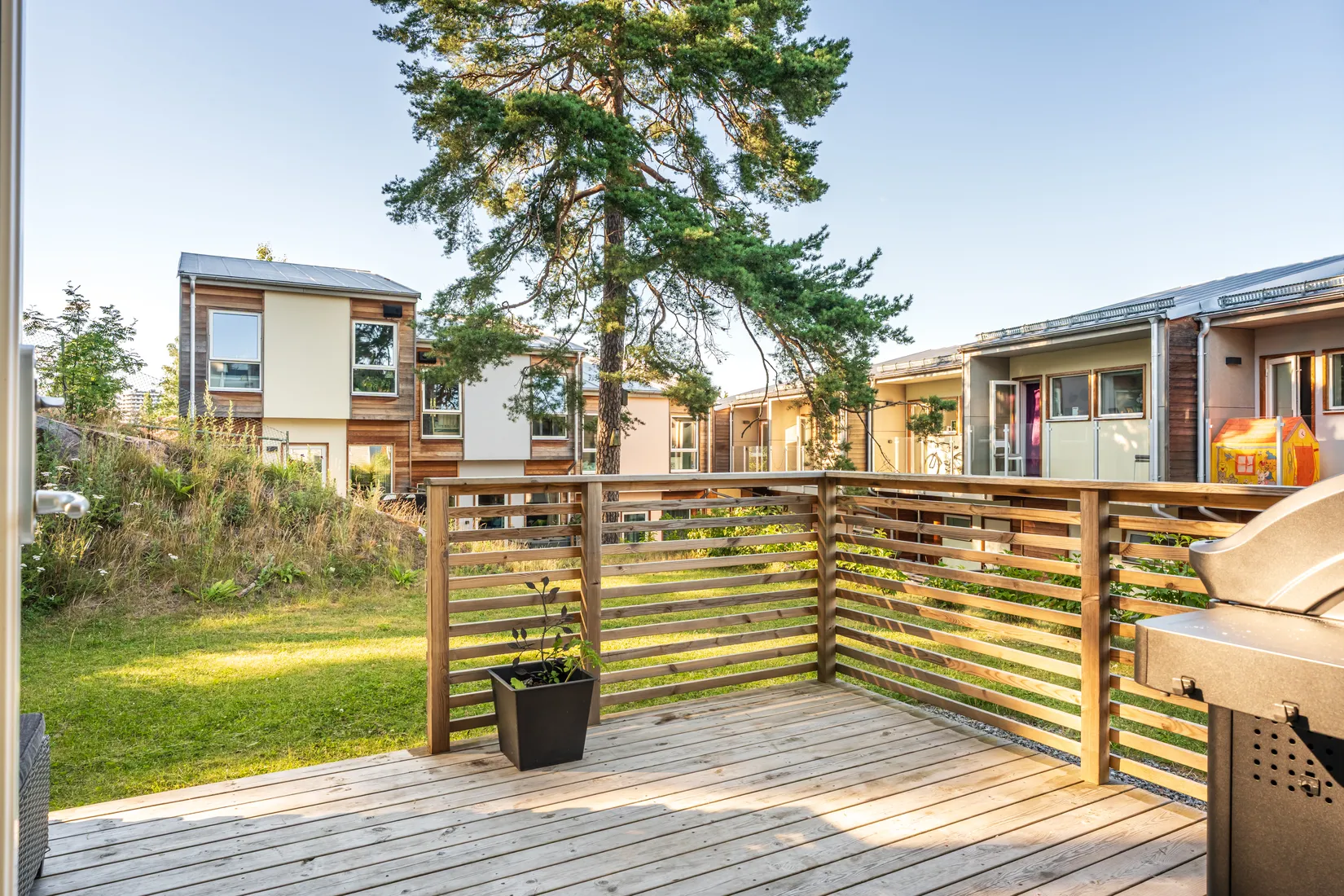 Bostadsrätt, Radhus, Almvägen 29E, Helenelund, Sollentuna