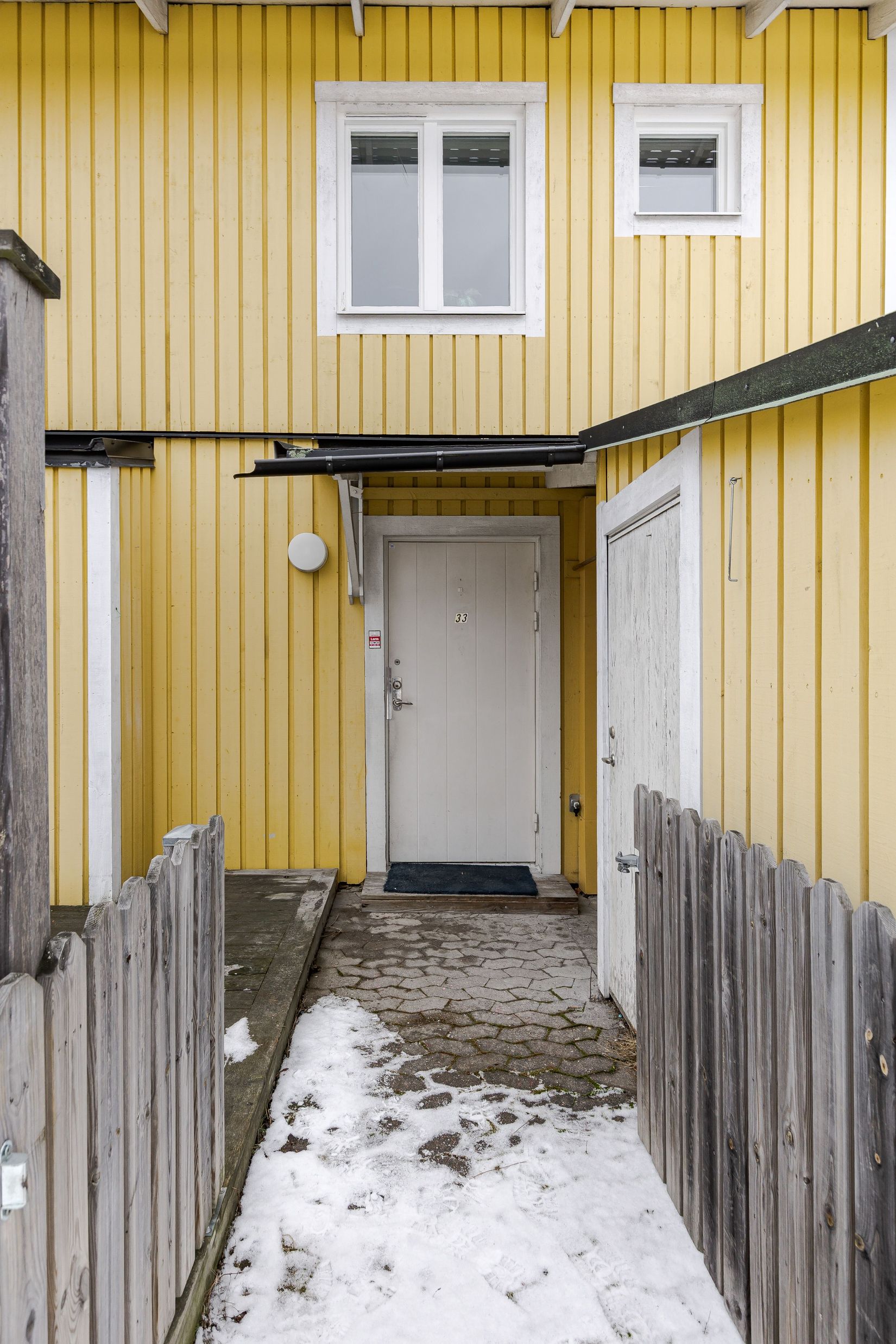 Radhus, Skördevägen 33, Åkers Styckebruk, Strängnäs