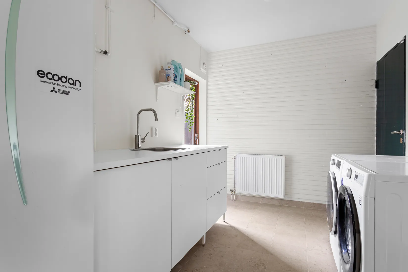 Villa, Radhus, Castorvägen 21, Skälby, Järfälla