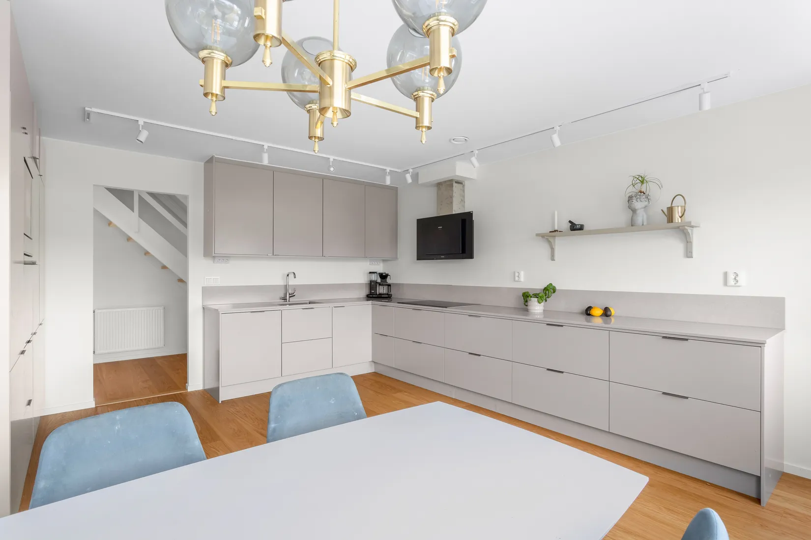 Villa, Radhus, Castorvägen 21, Skälby, Järfälla