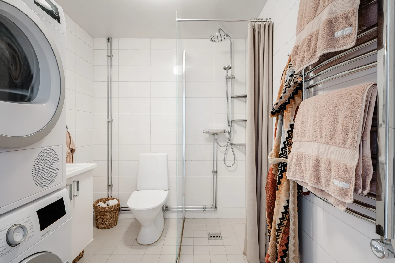Bostadsrätt, Källtorpsvägen 13, vån 4/4, Näsby Park, Täby