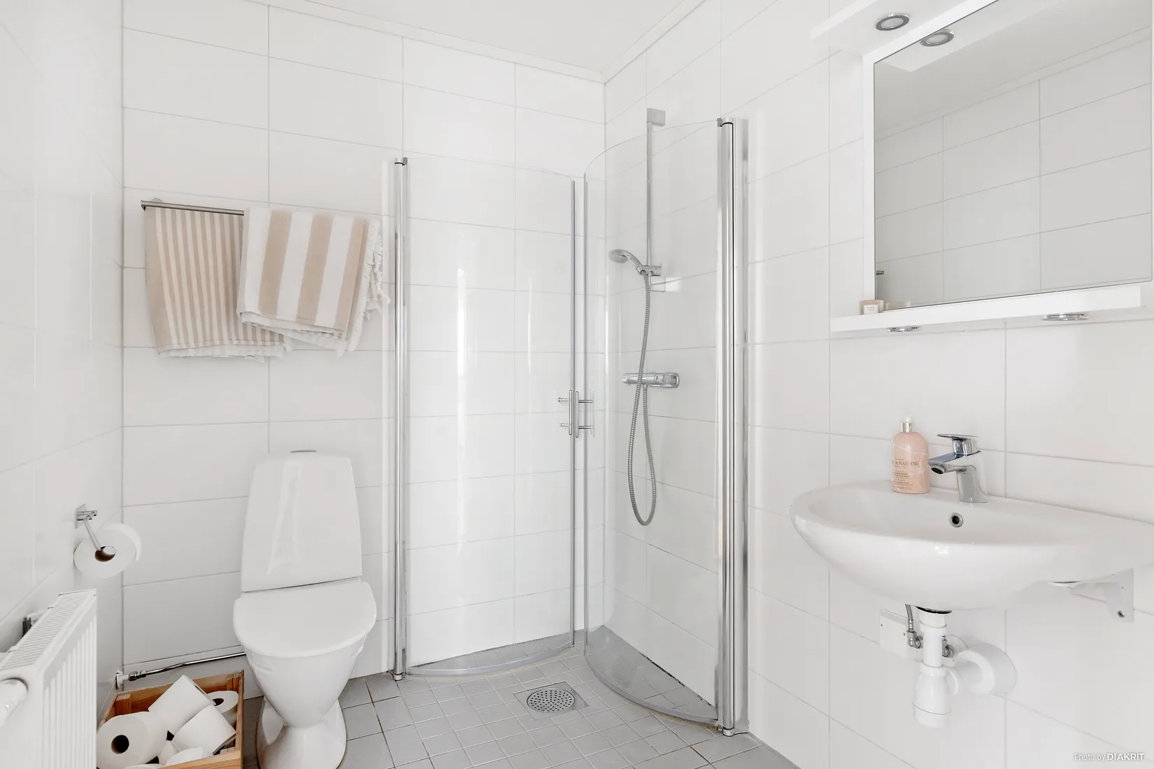 Radhus, Drevevägen 17e, Ekeby-Almby, Örebro