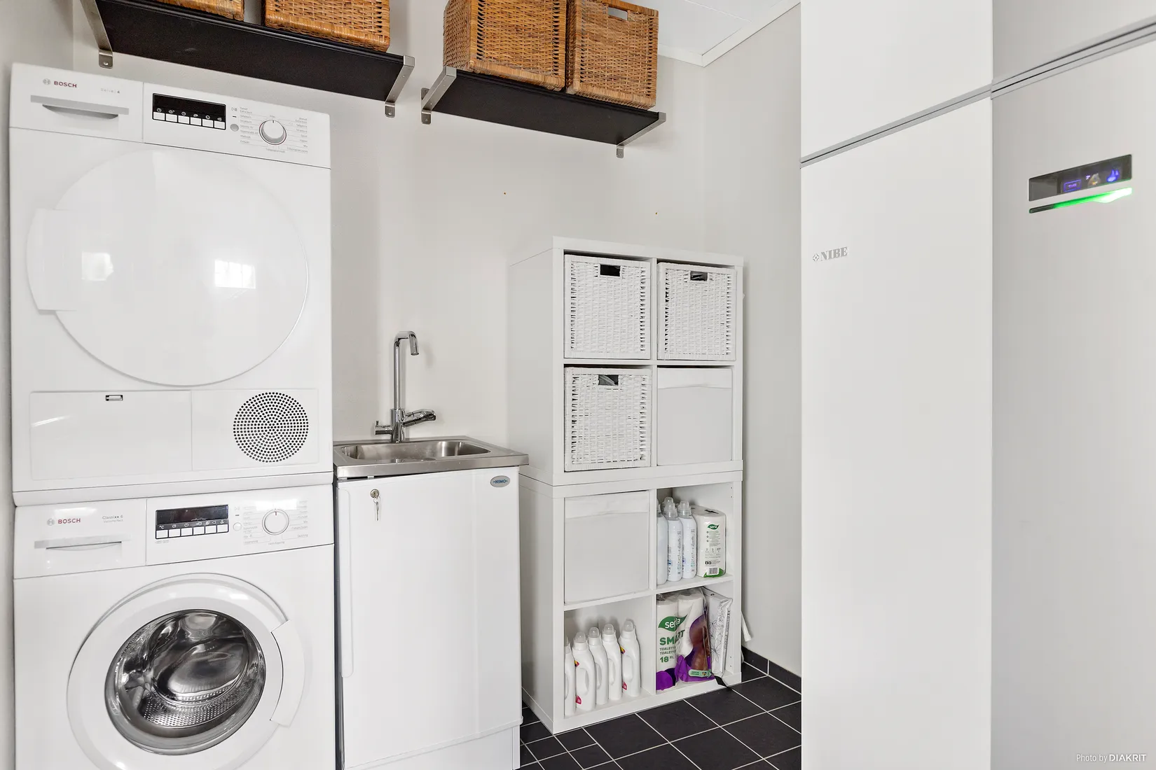 Radhus, Drevevägen 17e, Ekeby-Almby, Örebro