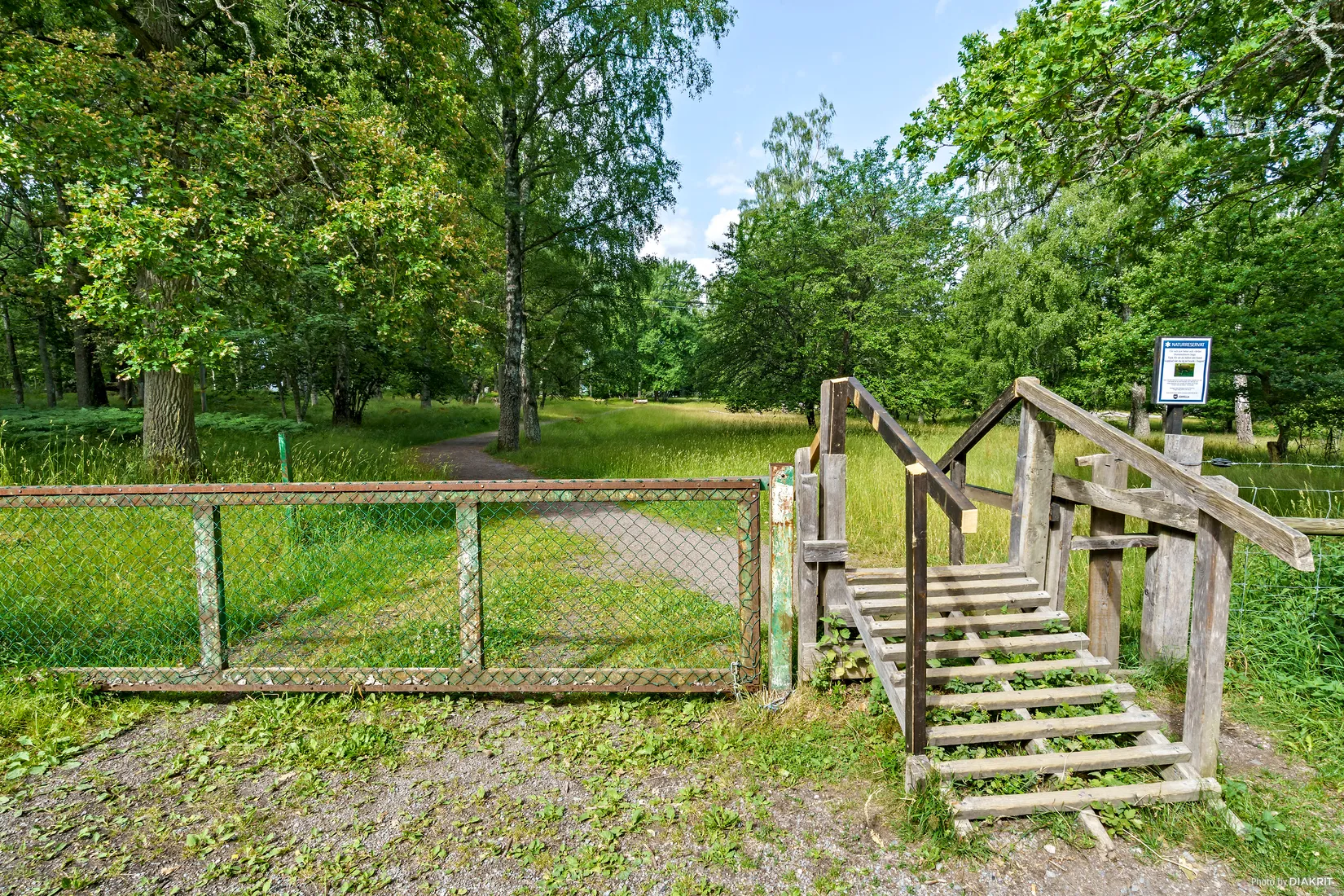 Villa, Radhus, Andebodavägen 185, Viksjö, Järfälla