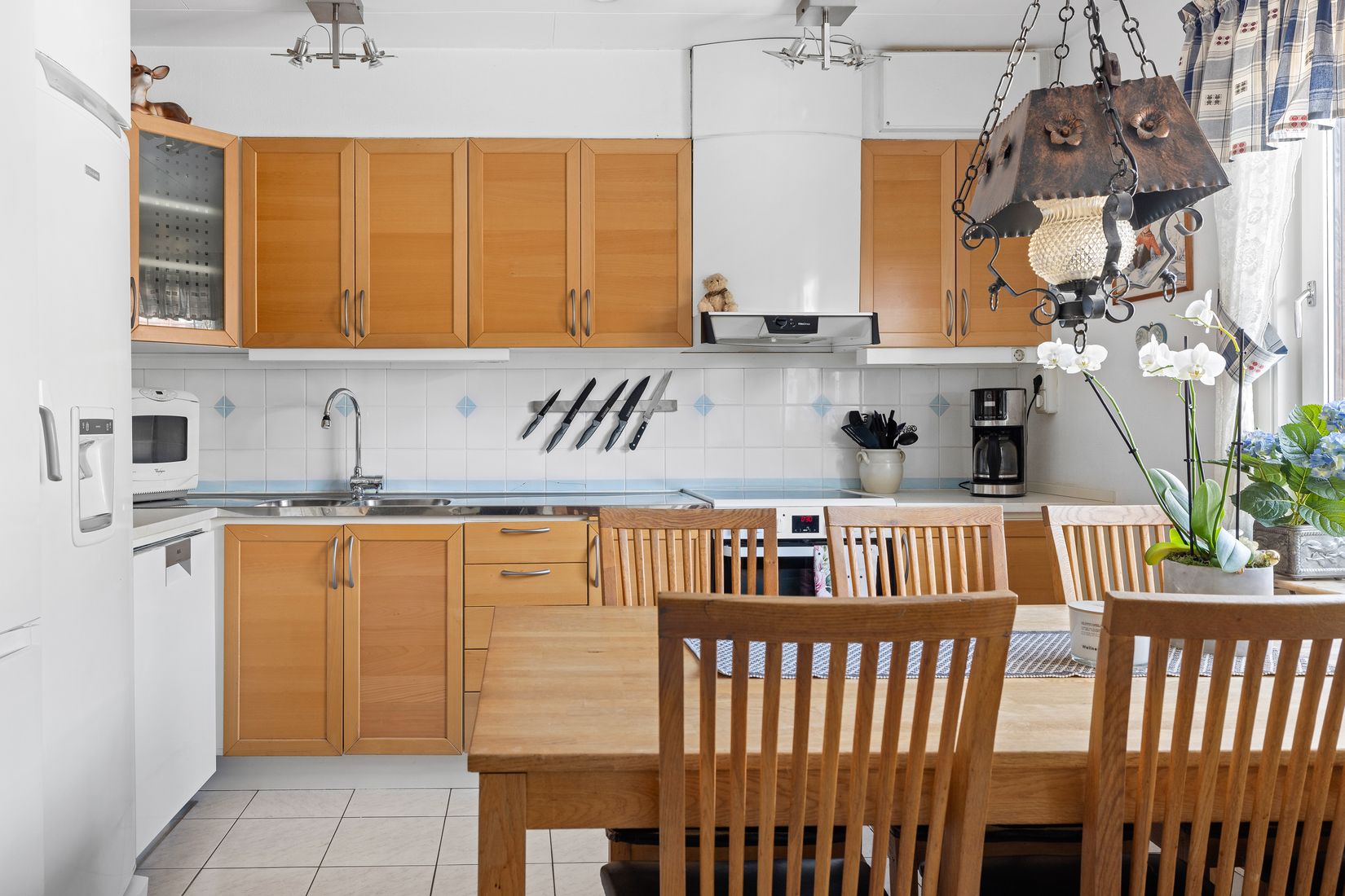 Bostadsrätt, Radhus, Lilla Hundens Gränd 24, Skälby, Järfälla