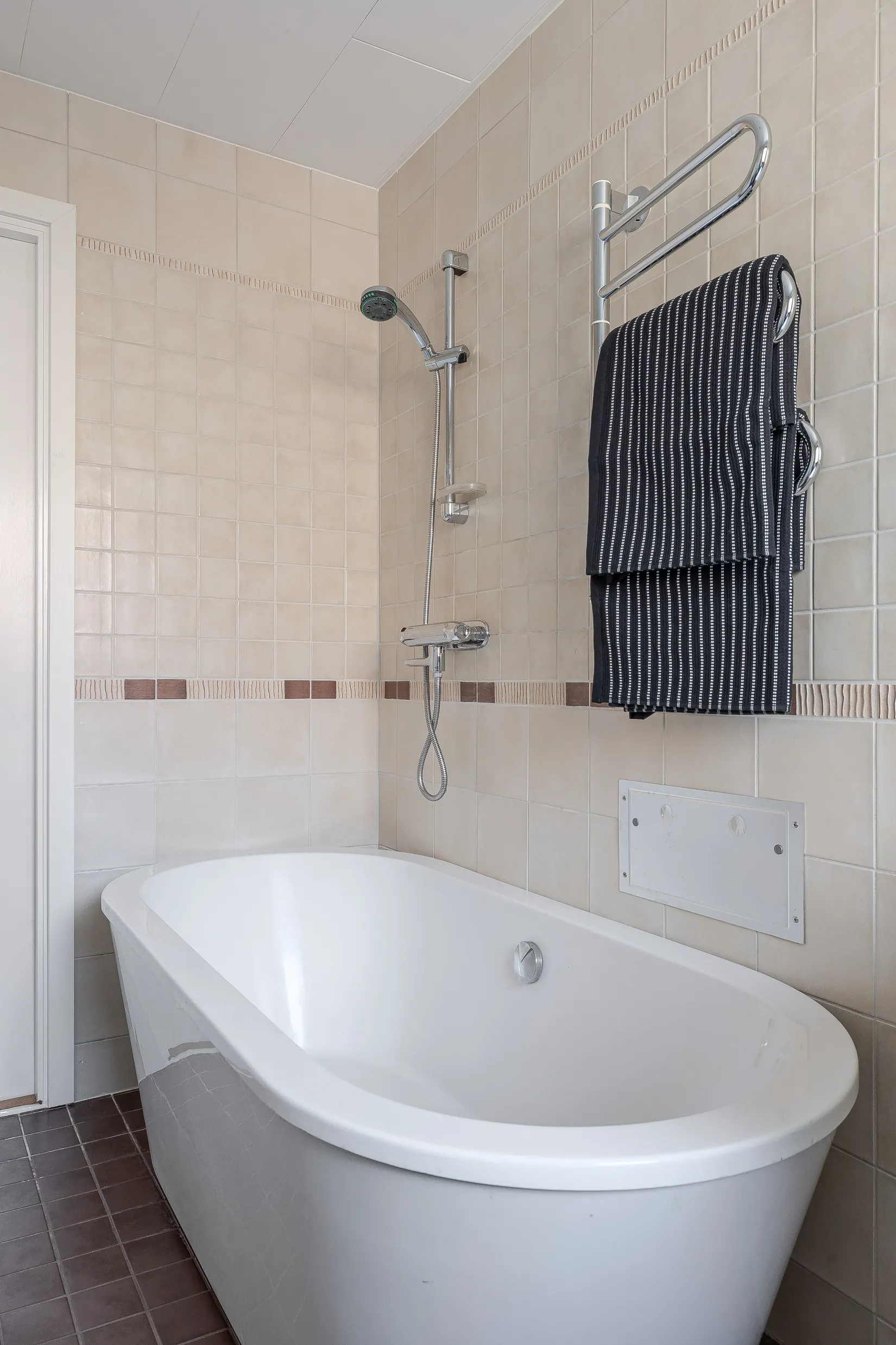 Villa, Mandelblomsgatan 10, Motala