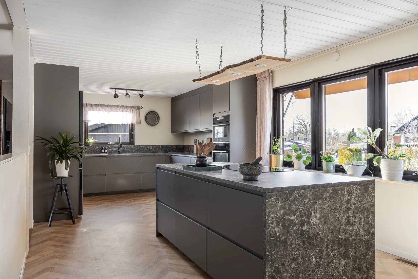 Villa, Mandelblomsgatan 10, Motala