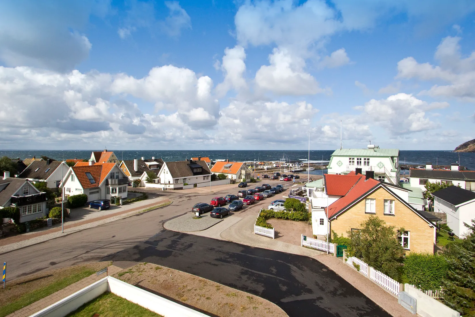 Villa, Möllelägevägen 14, Mölle granne med hamnen, Höganäs