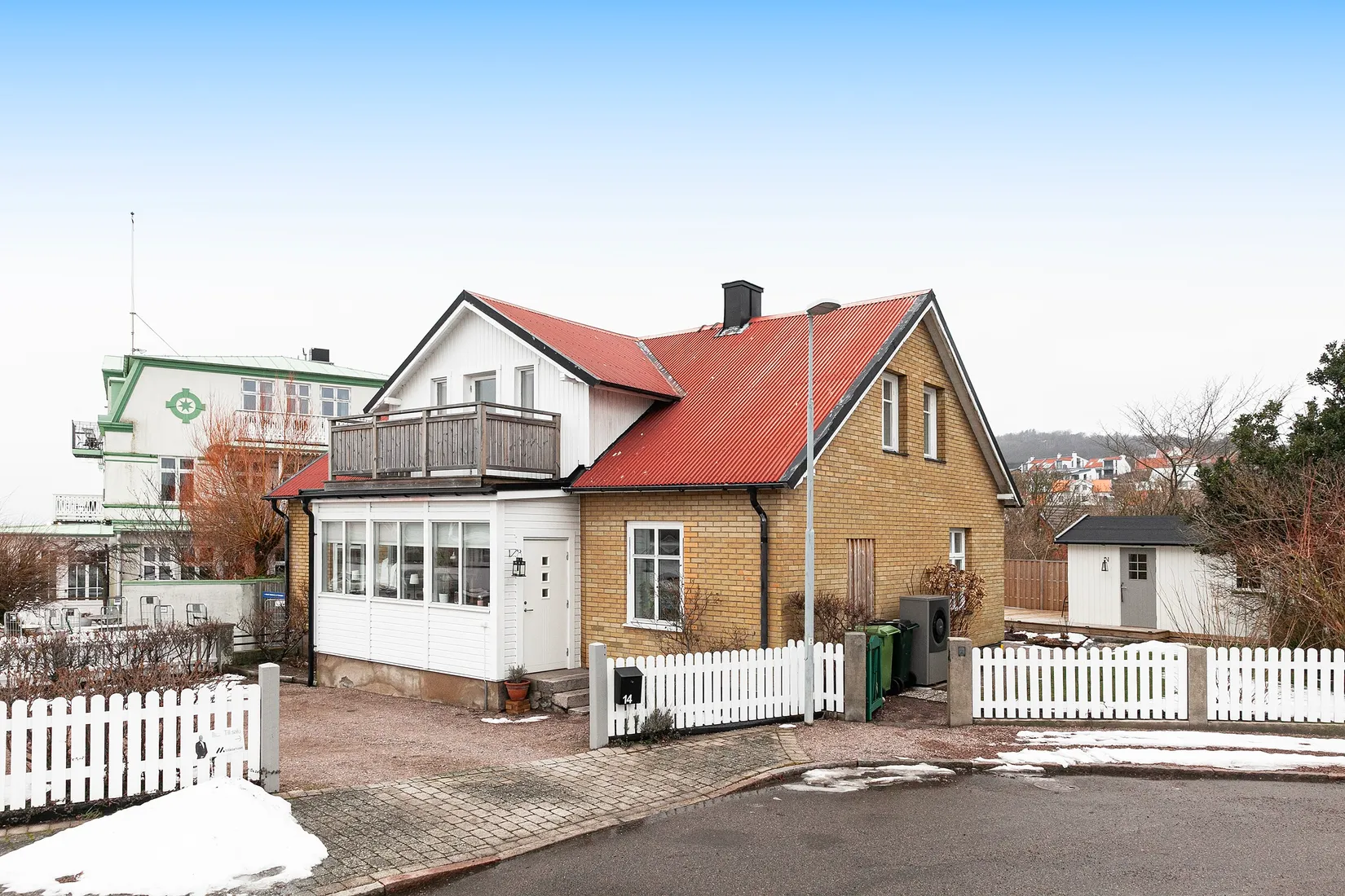 Villa, Möllelägevägen 14, Mölle granne med hamnen, Höganäs