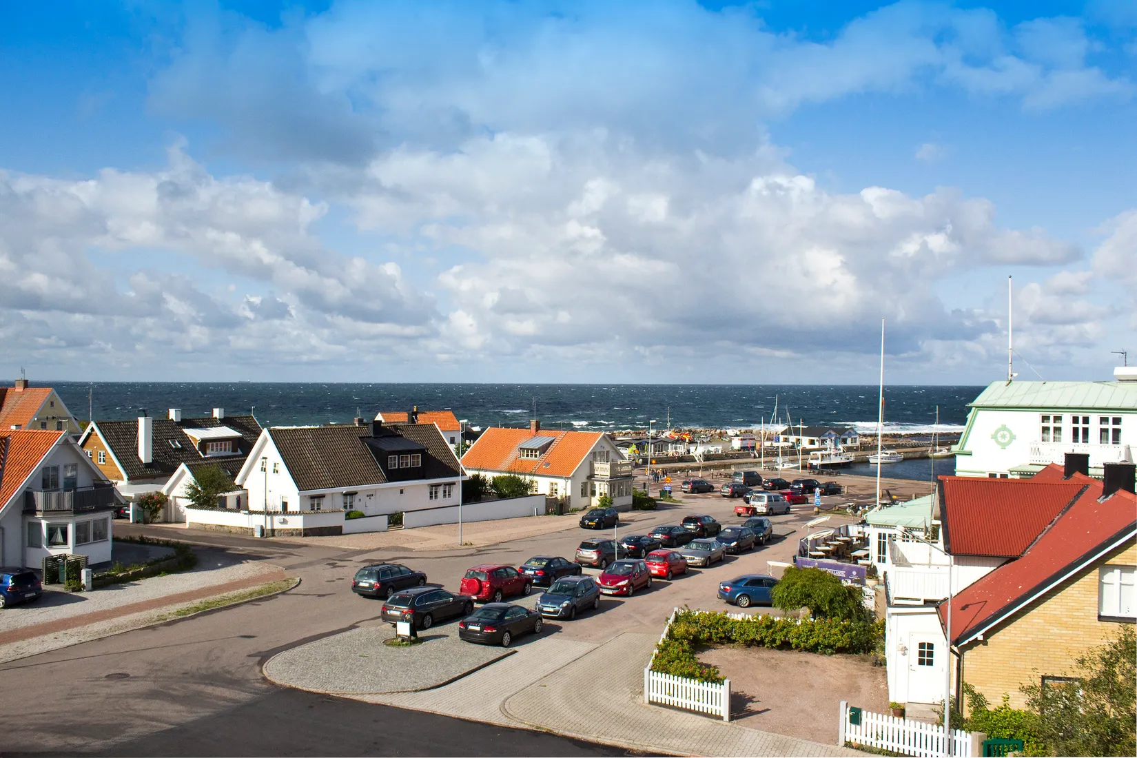 Villa, Möllelägevägen 14, Mölle granne med hamnen, Höganäs