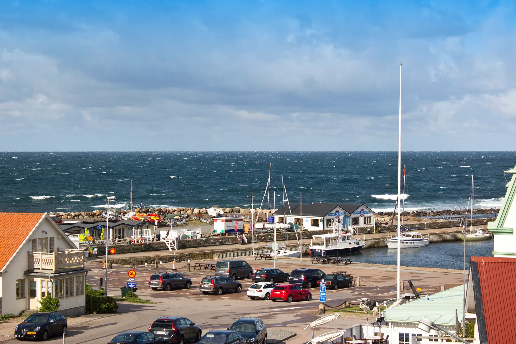 Villa, Möllelägevägen 14, Mölle granne med hamnen, Höganäs