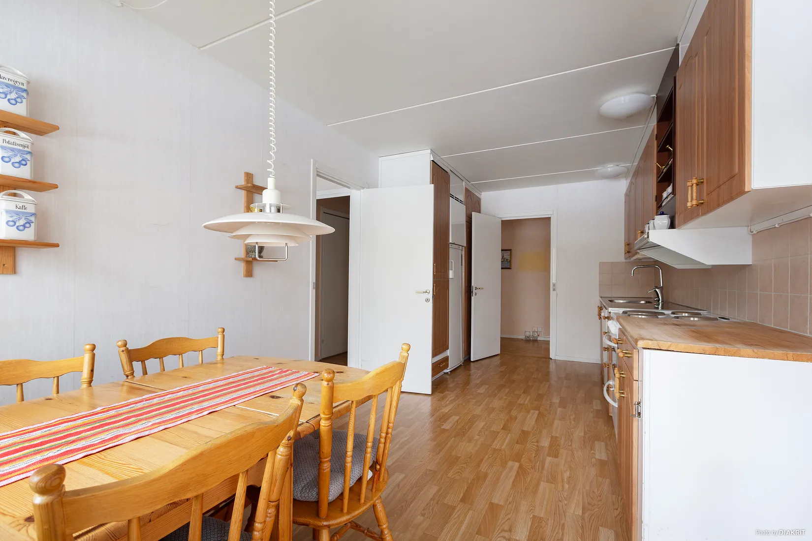 Bostadsrätt, Axvägen 8, 2 tr., Viksjö, Järfälla