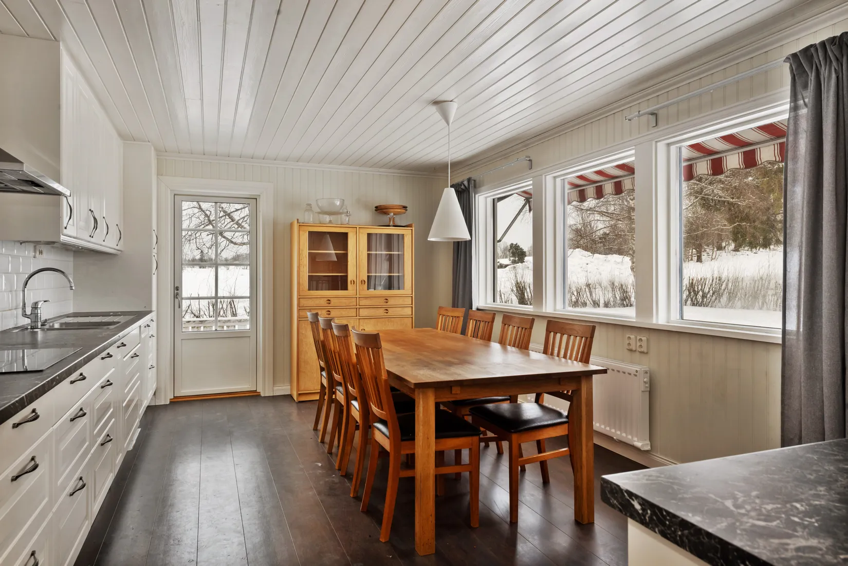 Villa, Vetevägen 13, Älmsta centralt, Norrtälje