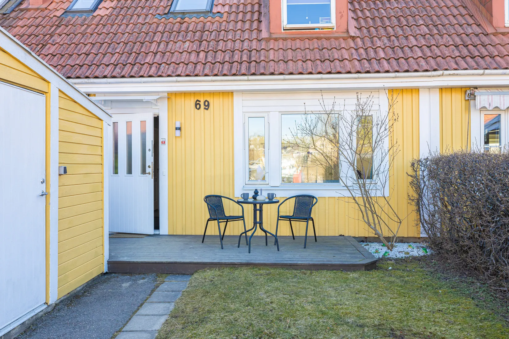 Villa, Radhus, Vattenmåravägen 69, Sjukyrkoberget, Upplands Väsby