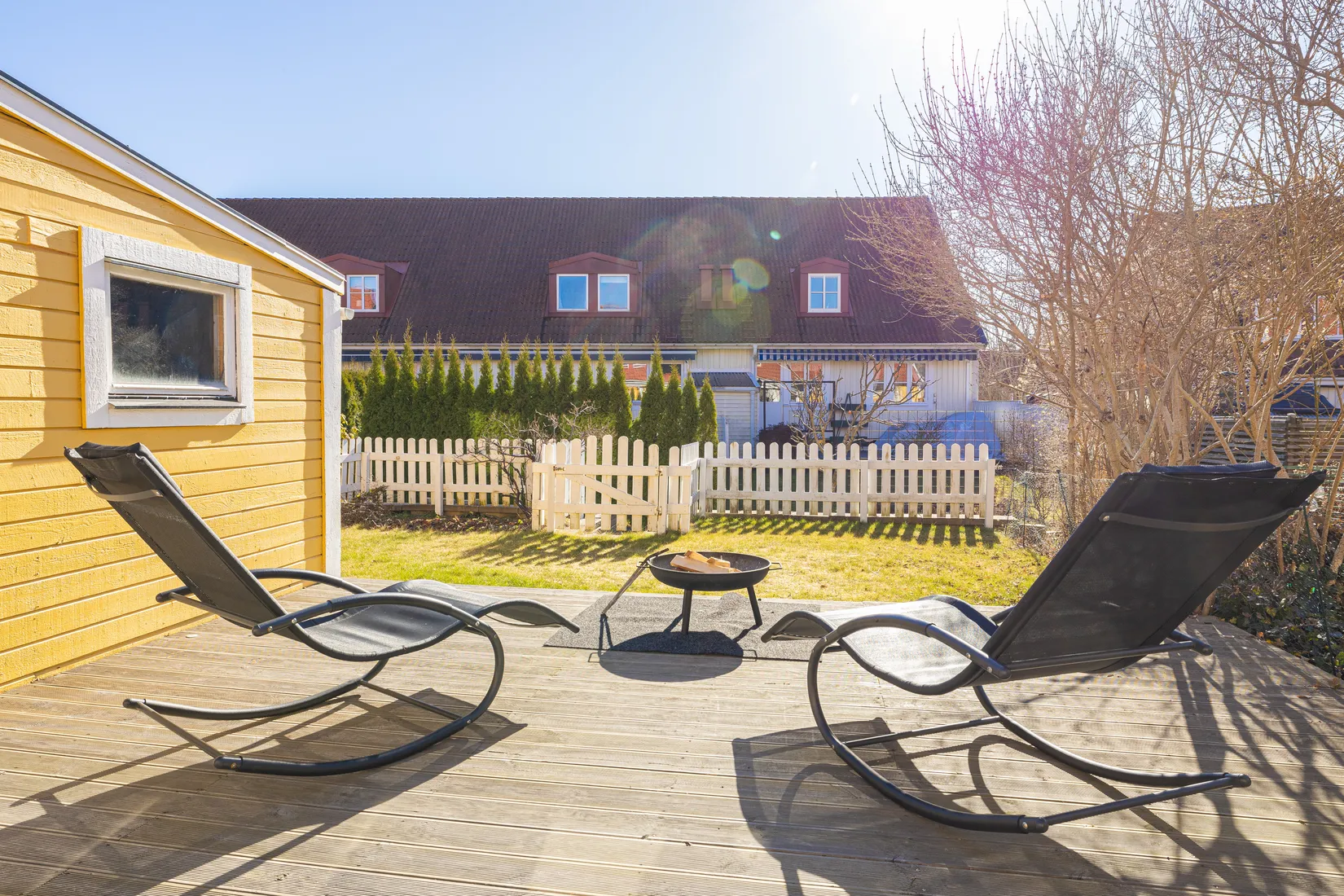 Villa, Radhus, Vattenmåravägen 69, Sjukyrkoberget, Upplands Väsby