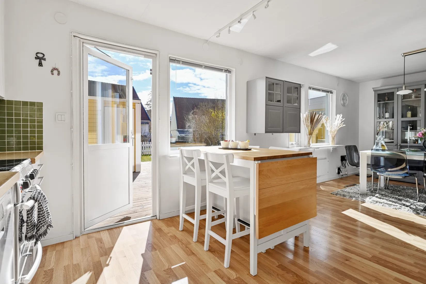 Villa, Radhus, Vattenmåravägen 69, Sjukyrkoberget, Upplands Väsby