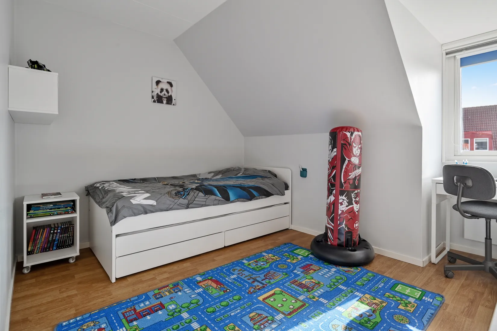 Villa, Radhus, Vattenmåravägen 69, Sjukyrkoberget, Upplands Väsby