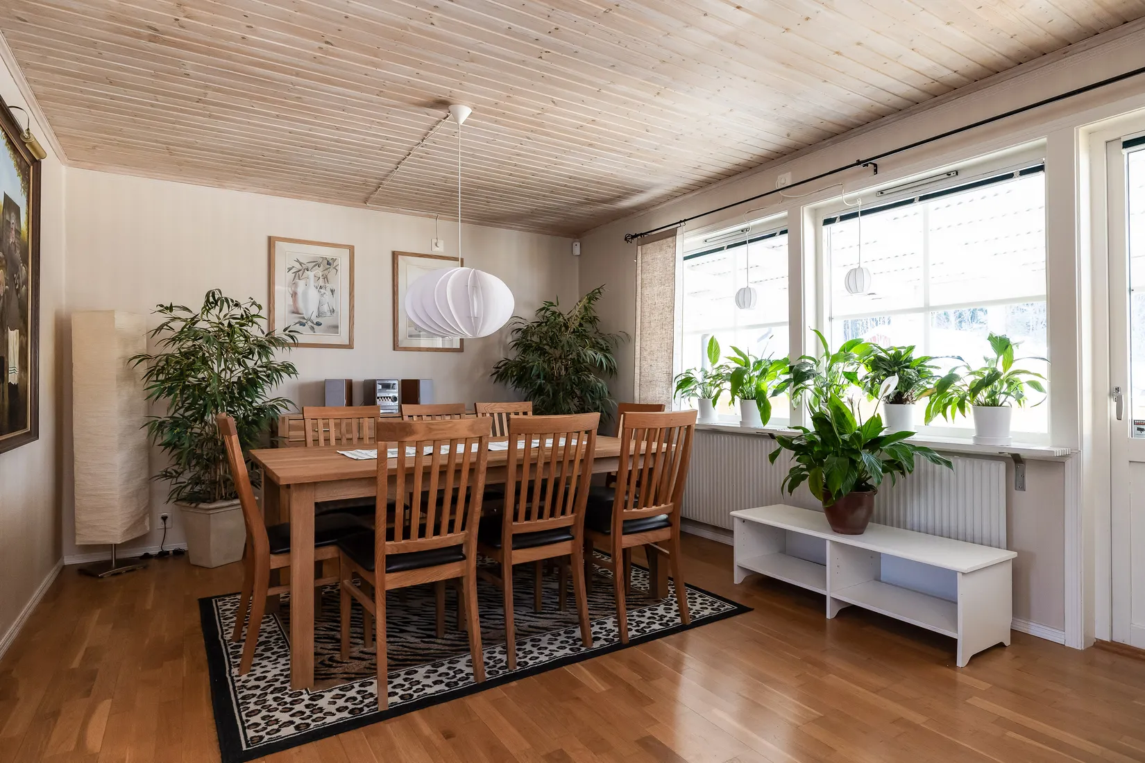 Villa, Slätåsvägen 14, Garphyttan, Örebro