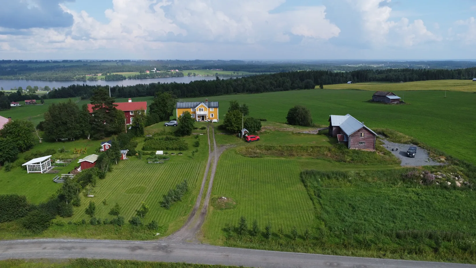 Villa, Hällne 237, Oviken, Berg