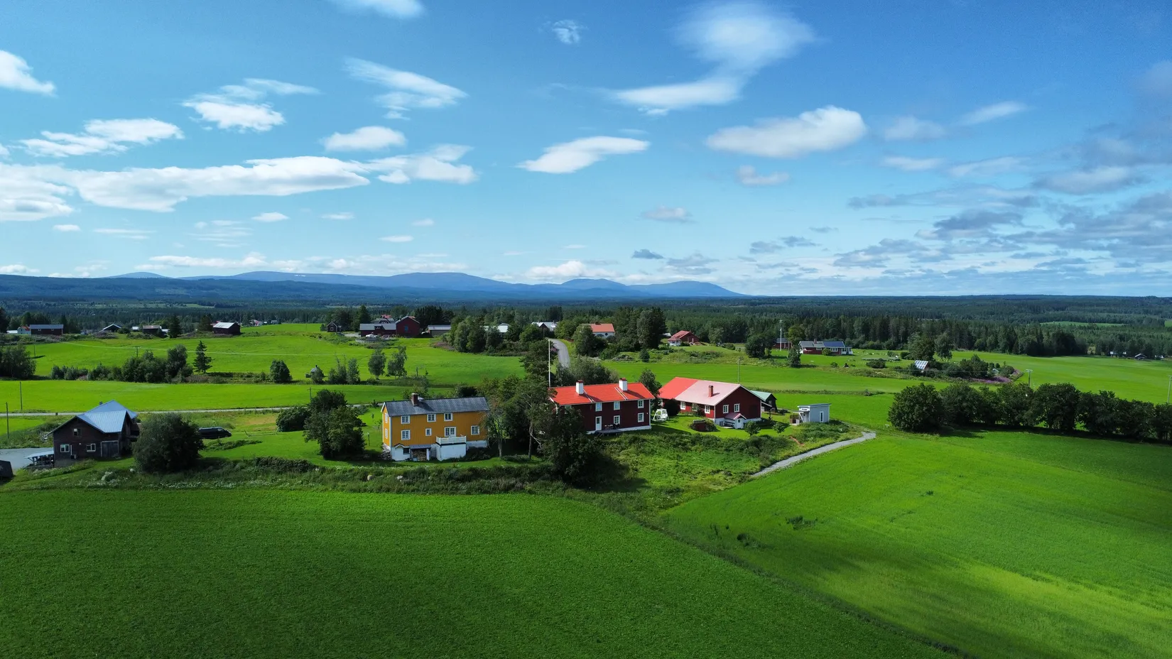 Villa, Hällne 237, Oviken, Berg