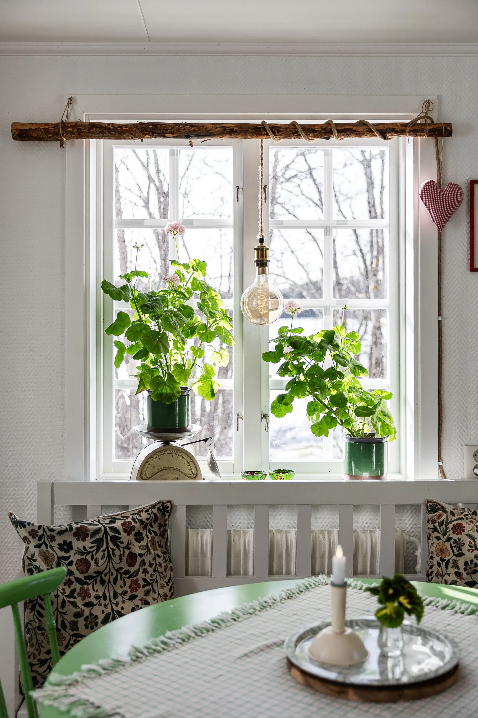 Villa, Hällne 237, Oviken, Berg