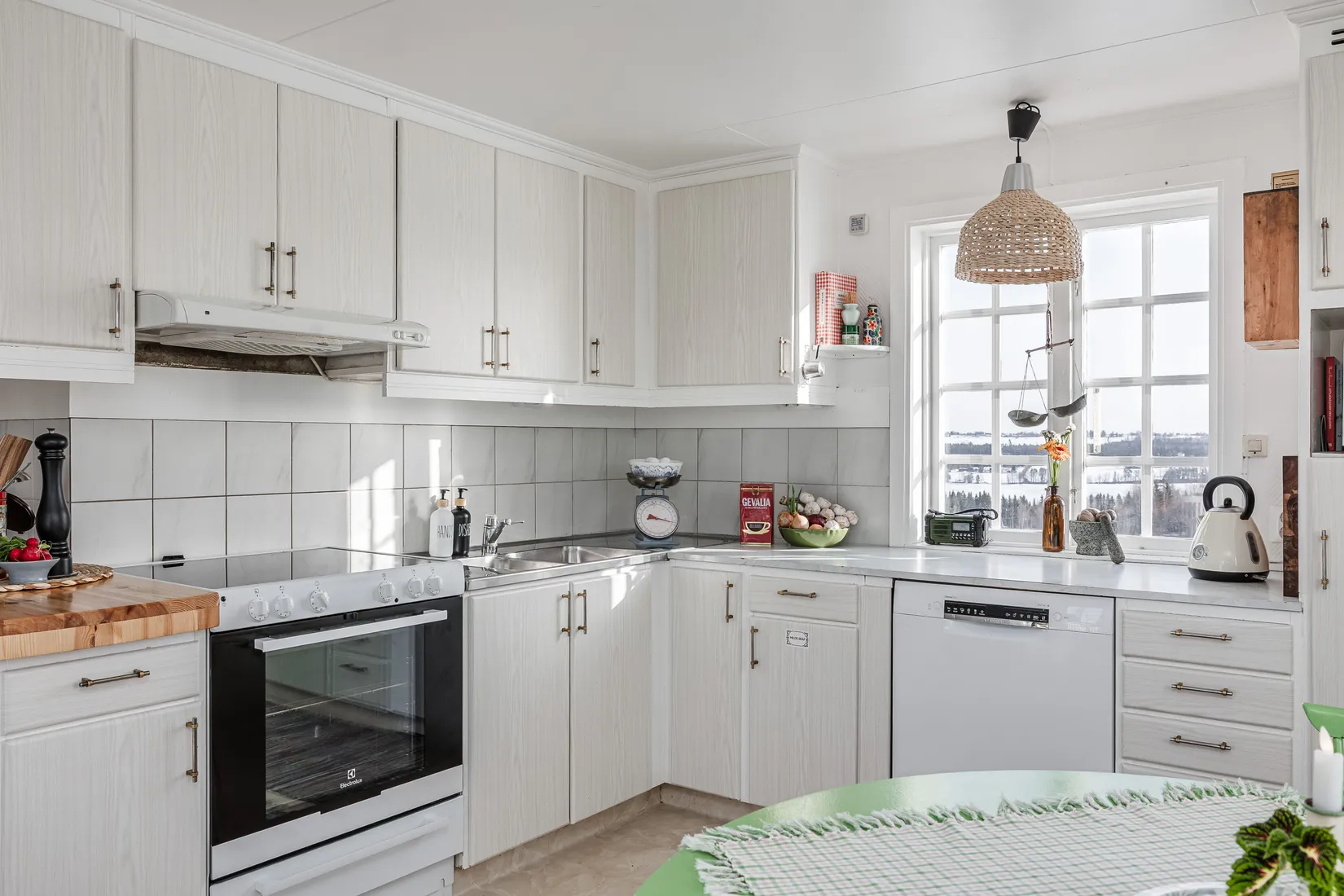 Villa, Hällne 237, Oviken, Berg