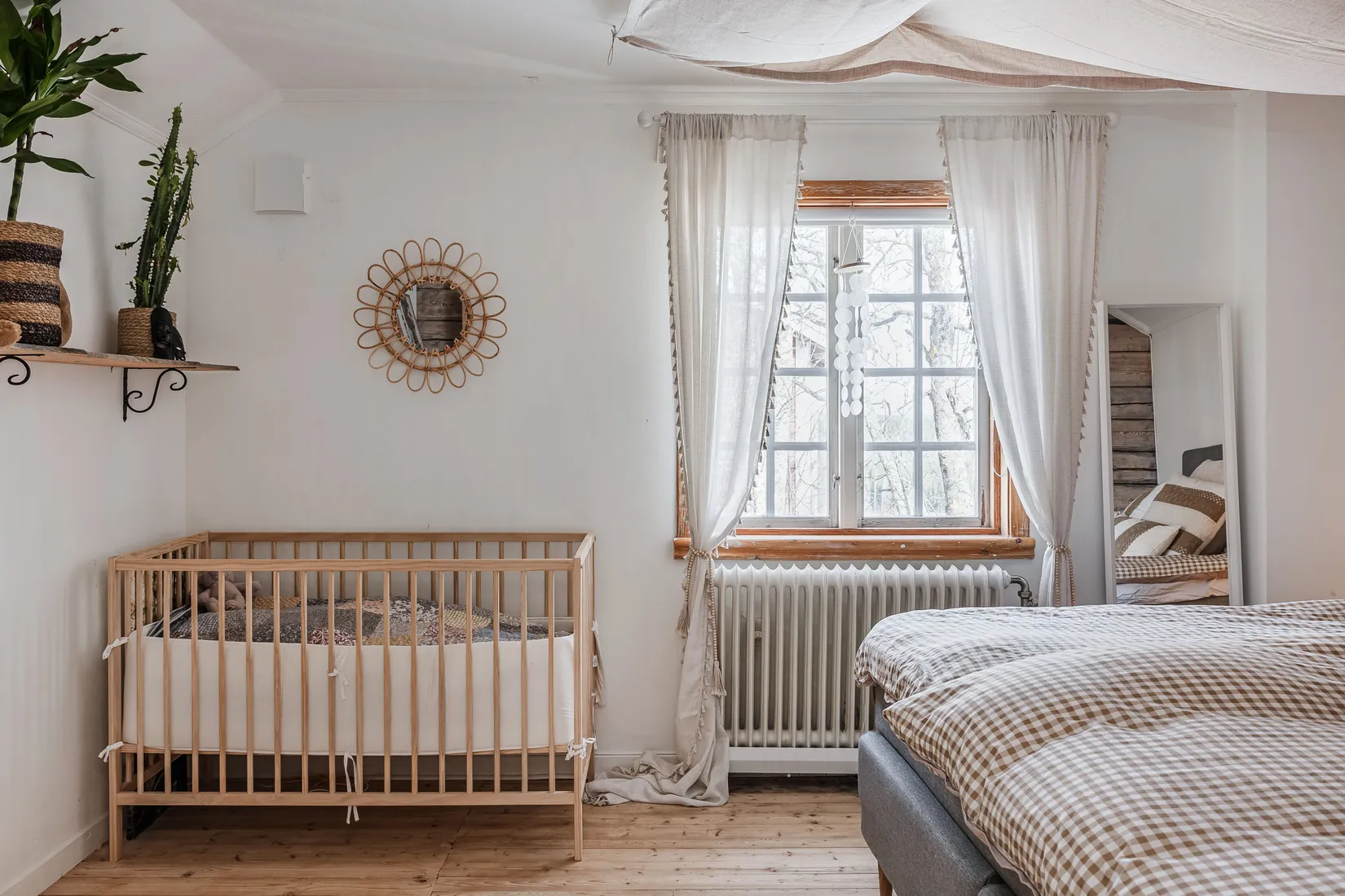 Villa, Hällne 237, Oviken, Berg