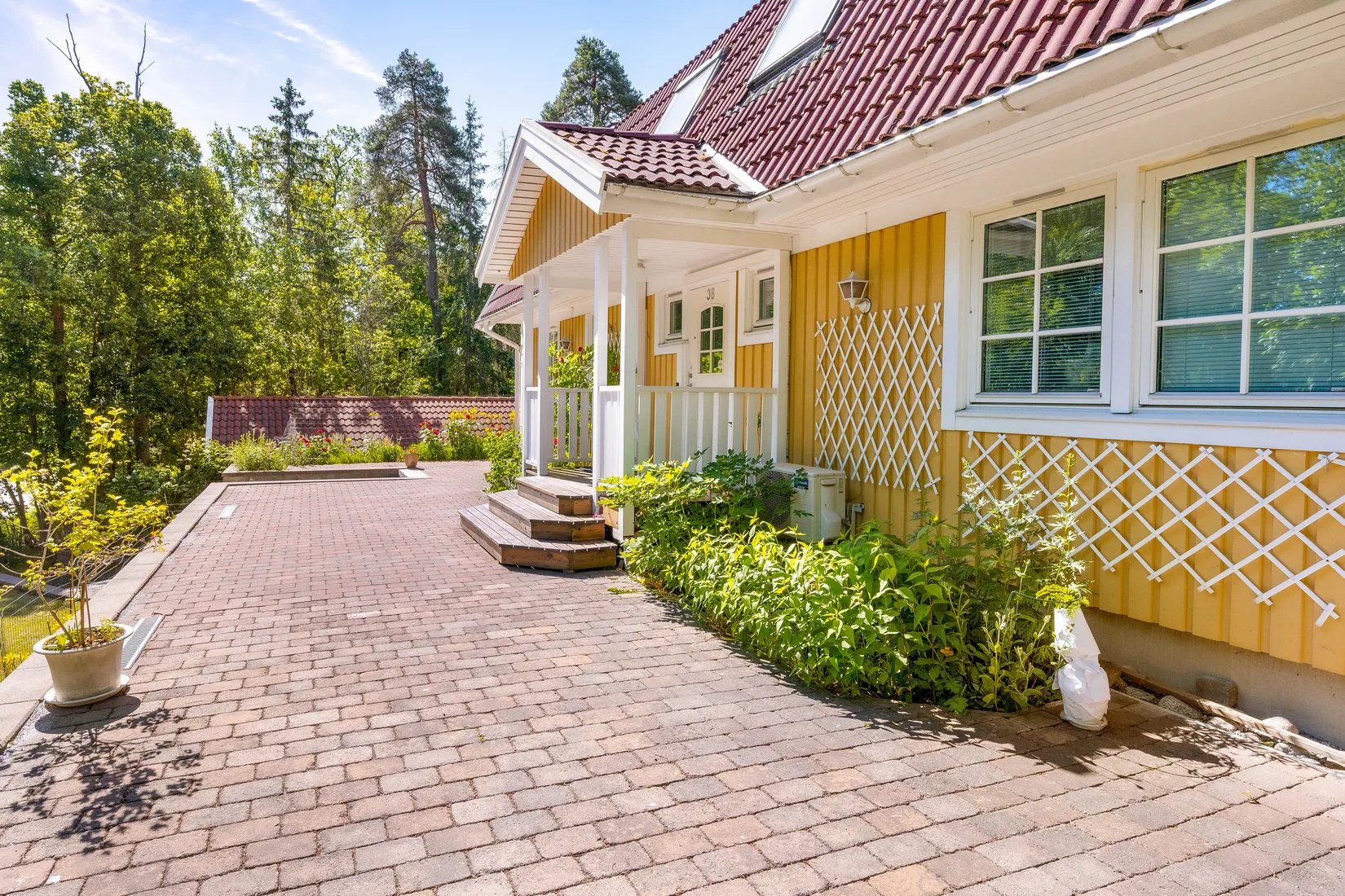 Villa, Krokvägen 3B, Storängen, Nacka