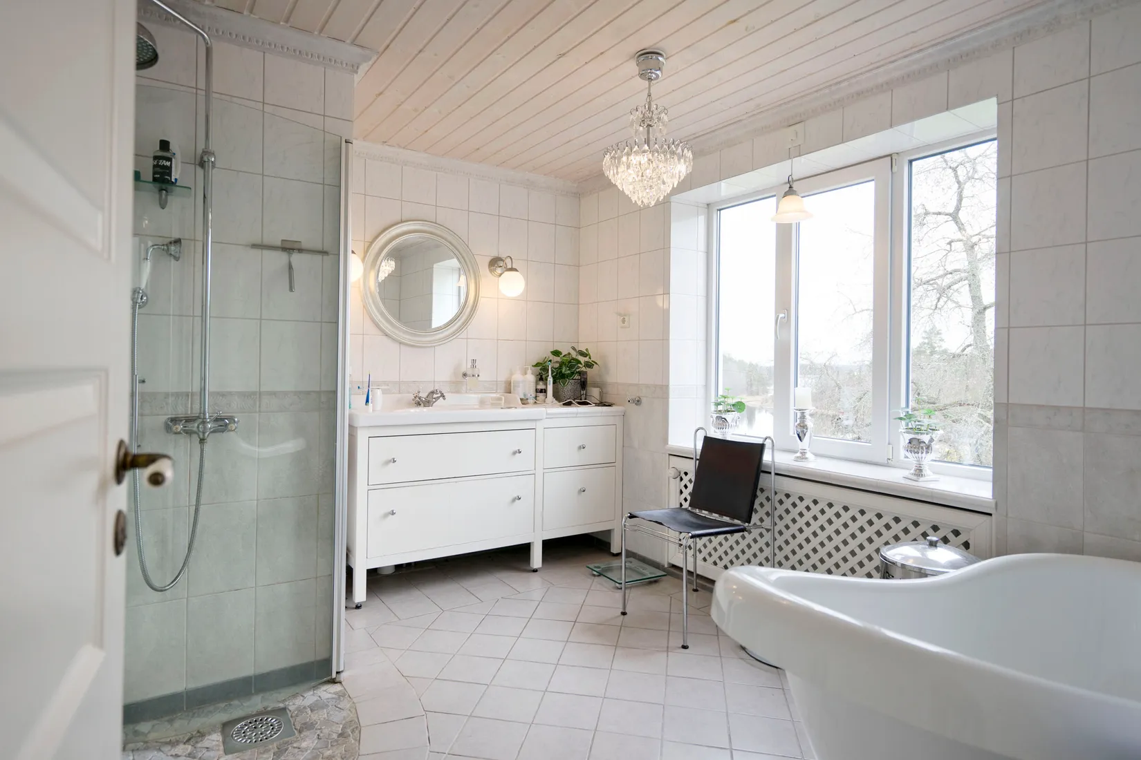 Villa, Gård/Skog, Grop Kullborg 2, Västervik