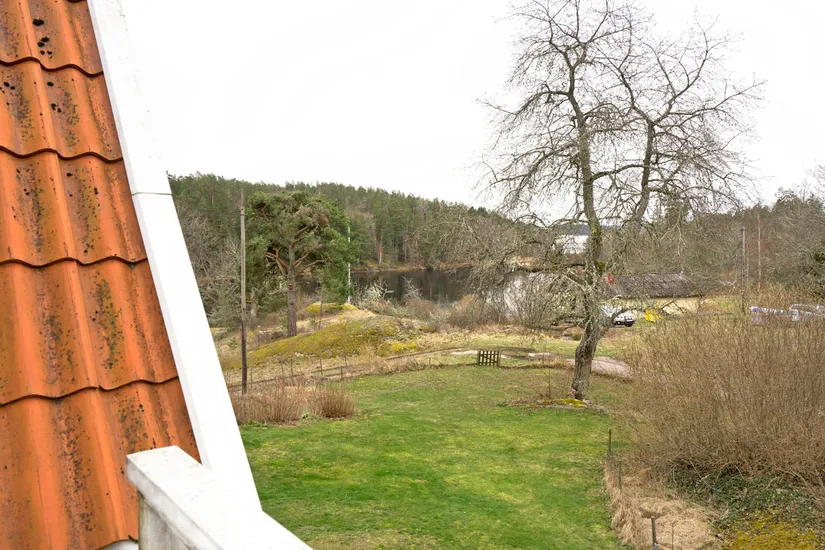 Villa, Gård/Skog, Grop Kullborg 2, Västervik