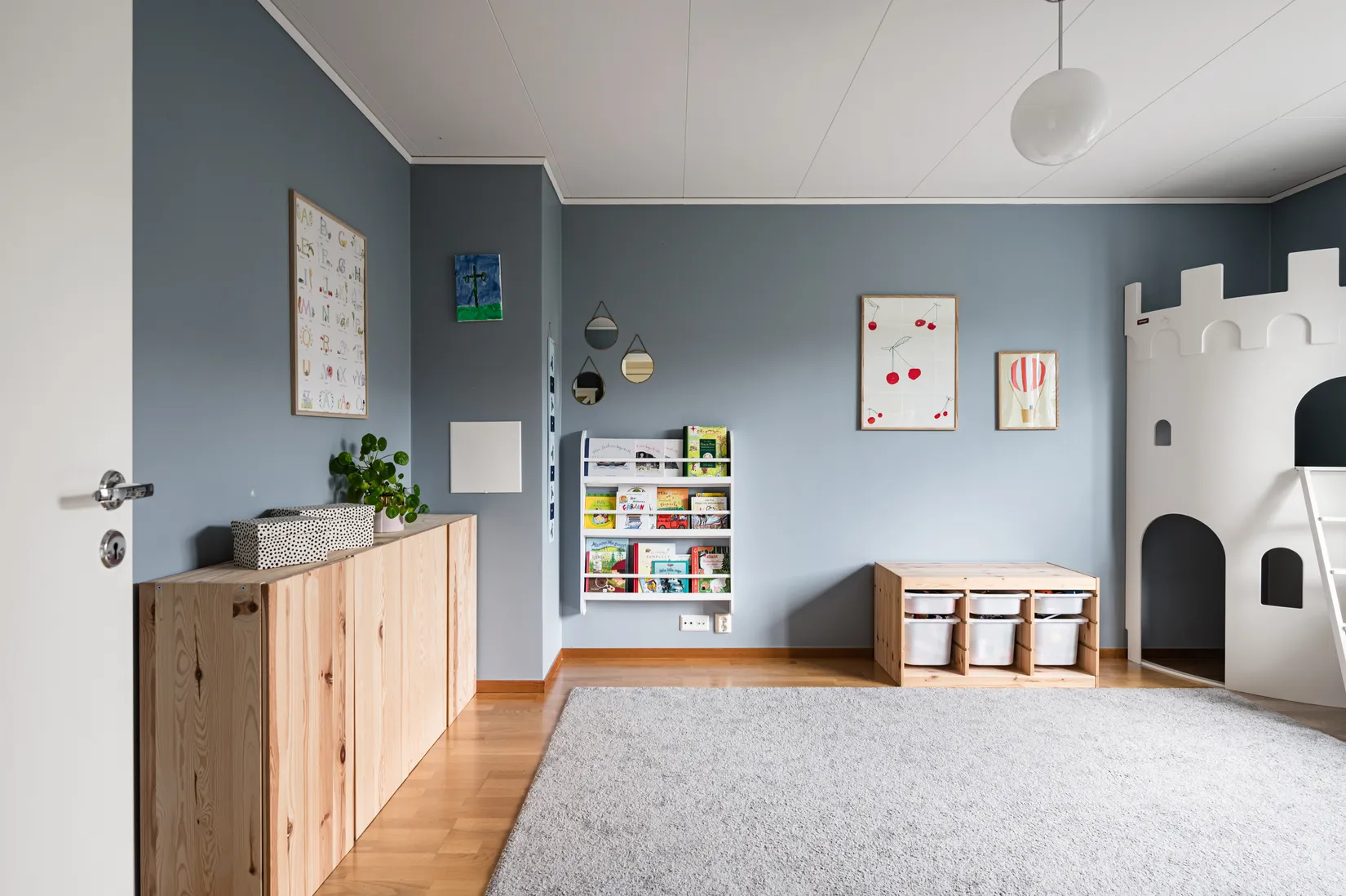 Villa, Stäkshöjden 27, Stäket, Järfälla