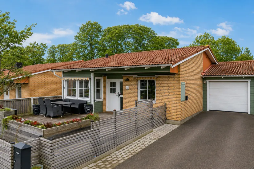 Radhus, Hedebyvägen 17, Glumslöv, Landskrona