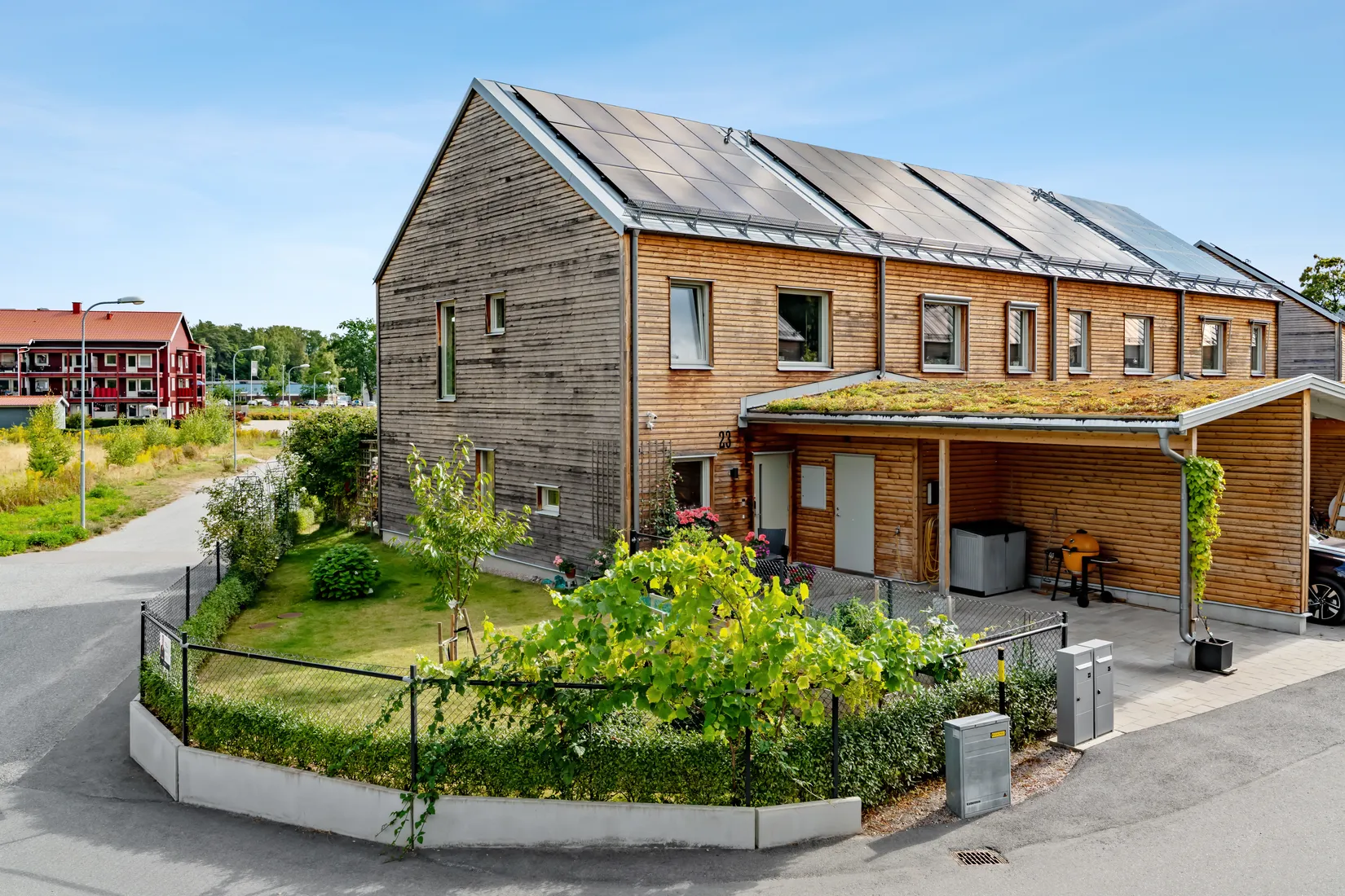 Radhus, Växthusgränd 23, Marieberg, Nyköping