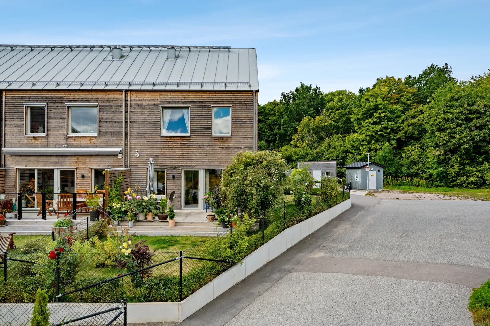 Radhus, Växthusgränd 23, Marieberg, Nyköping