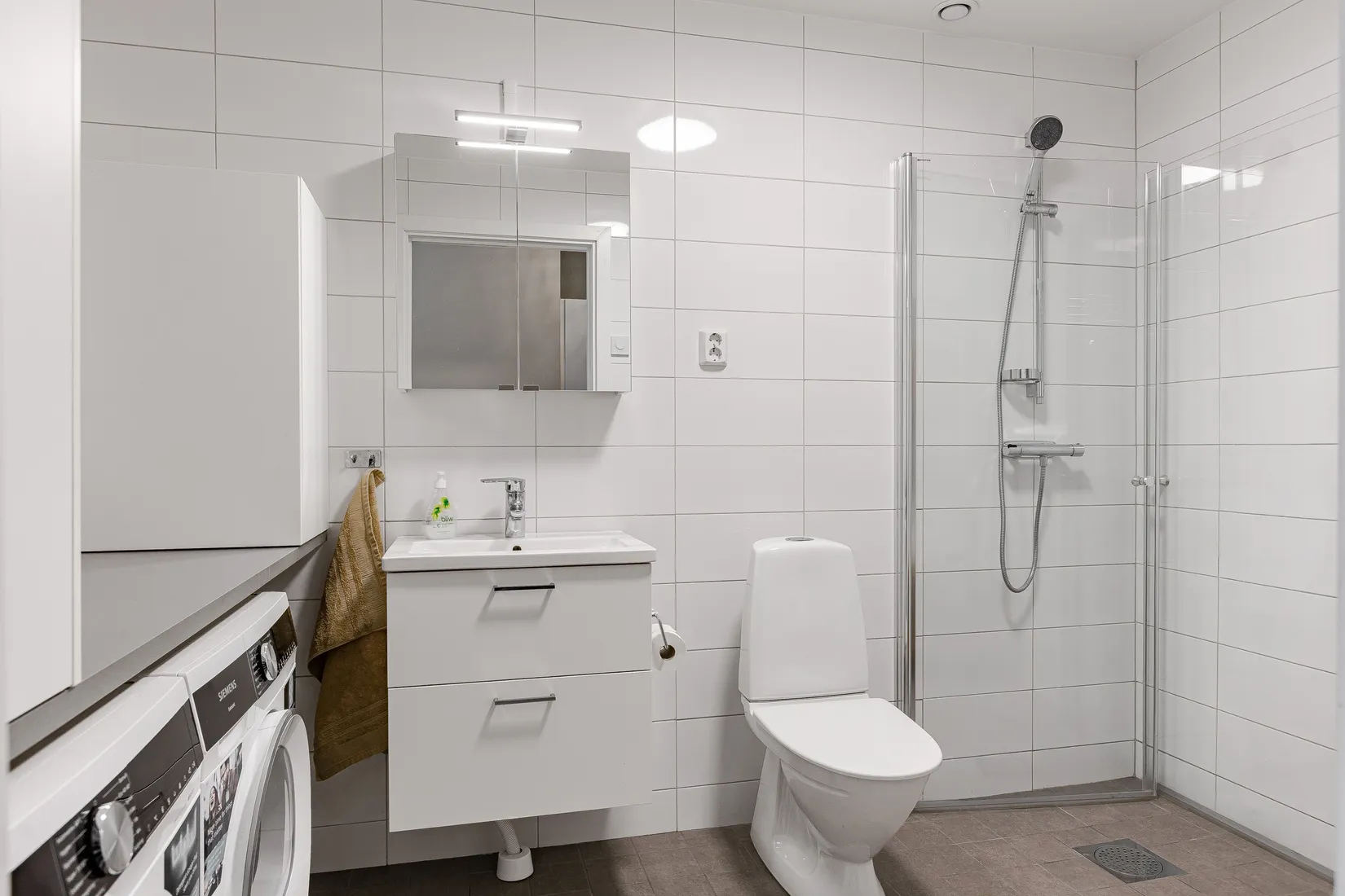 Radhus, Växthusgränd 23, Marieberg, Nyköping