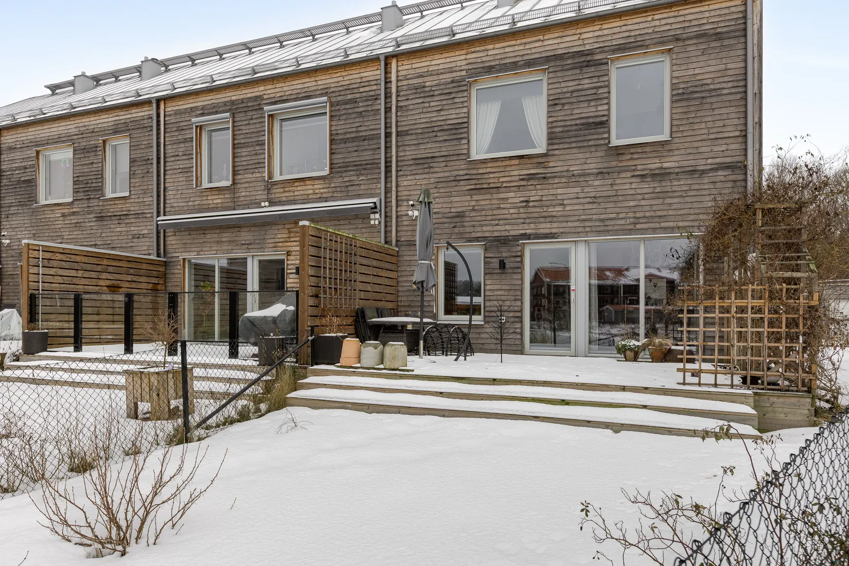 Radhus, Växthusgränd 23, Marieberg, Nyköping