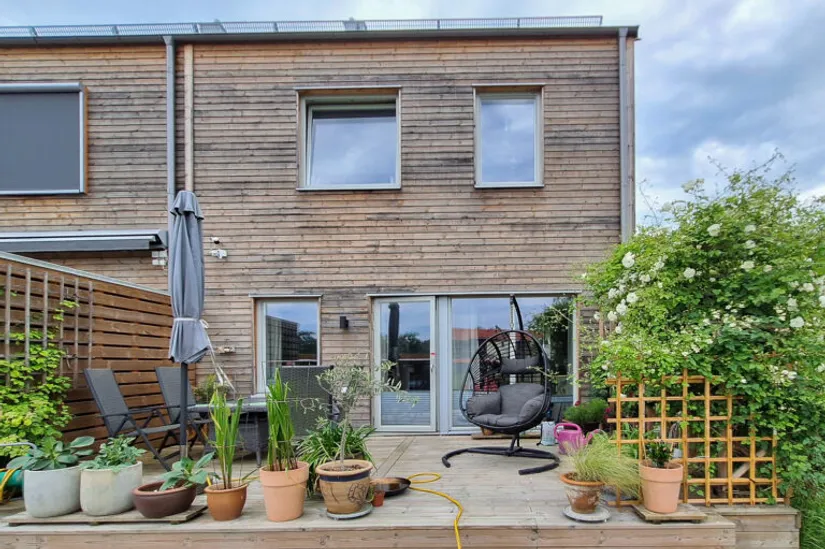 Radhus, Växthusgränd 23, Marieberg, Nyköping