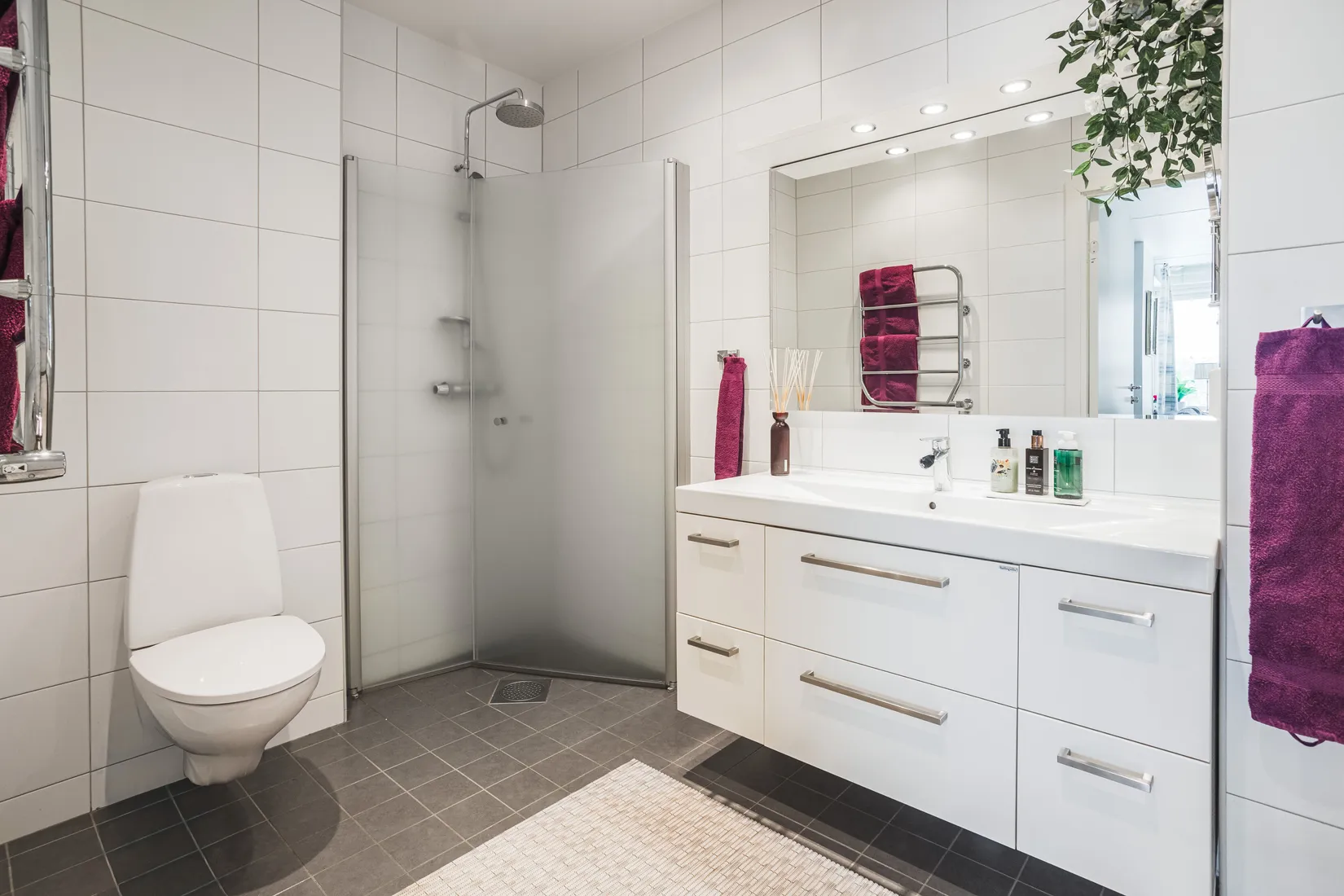 Bostadsrätt, EBJÖRNS VÄG 5, Centrala Åkersberga, Österåker