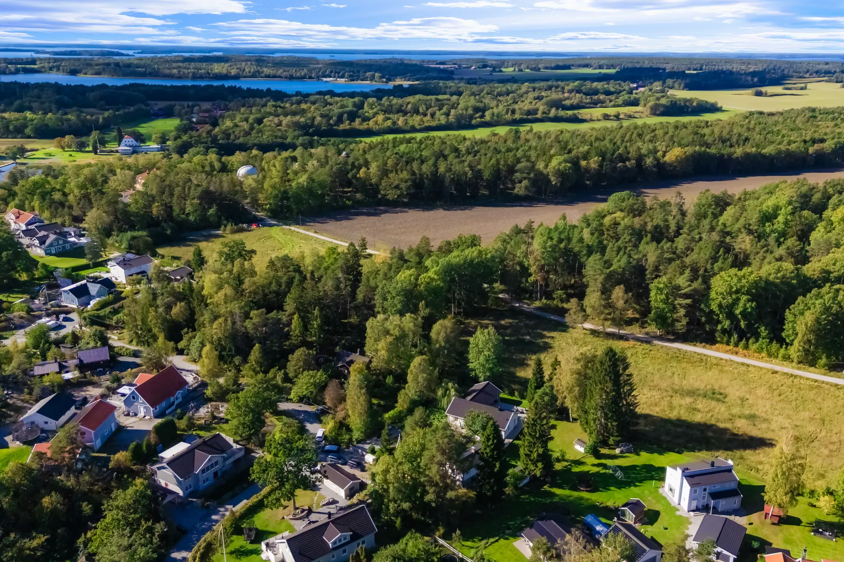 Villa, Tallbodavägen 6, Bro/Rättarboda, Upplands-Bro
