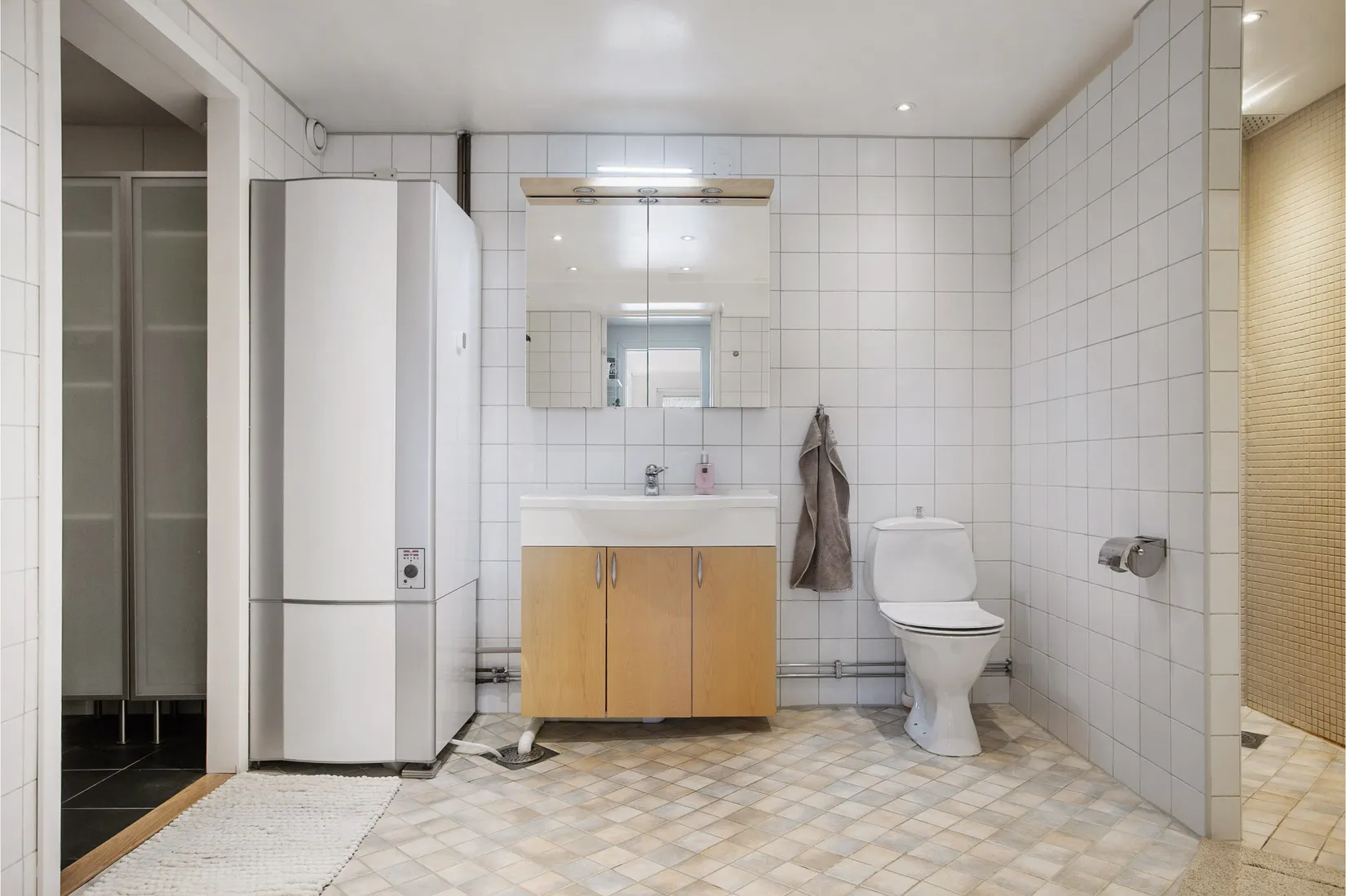 Villa, Radhus, Elinshillsvägen 13, Björknäs, Nacka