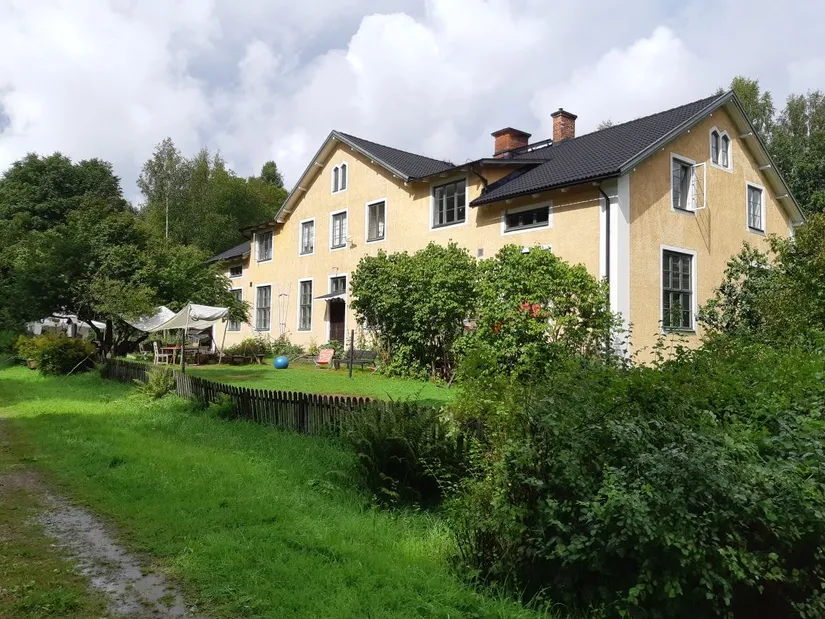 Villa, Forsbyn 10 (Baggå skola), Skinnskatteberg